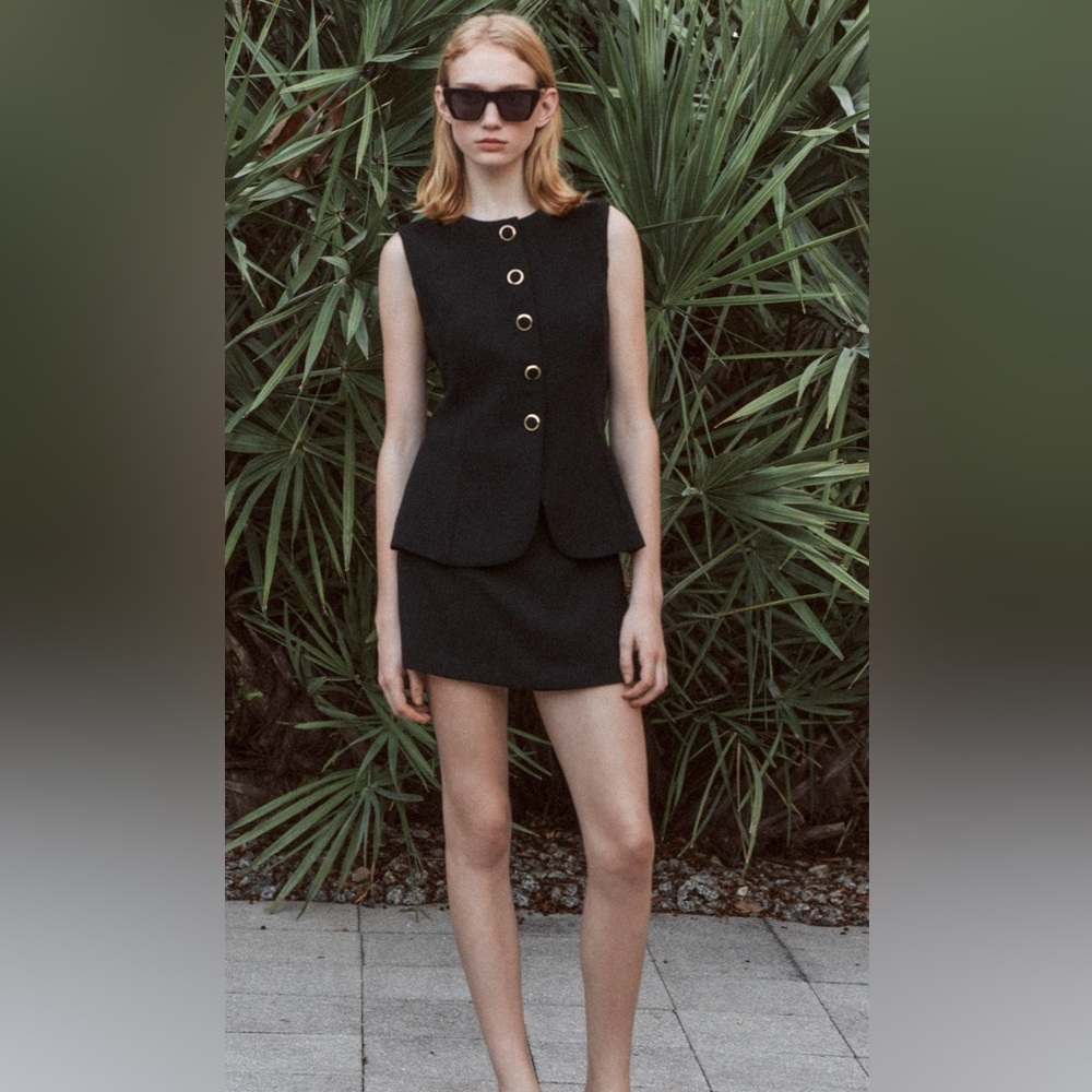 Black Sleeveless Blazer Jumpsuit